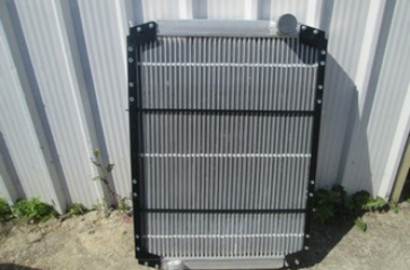 Радиатор водяной алюминиевый 107Т-1301010